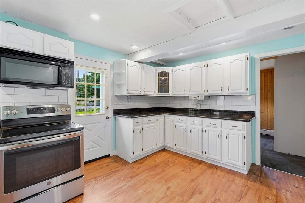 70 Muller Rd, Burlington MA 01803 photo 9