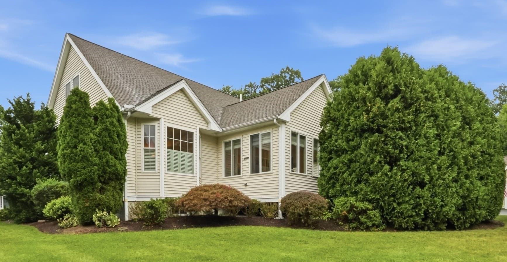 Condominium at 68 Braeburn Ln # 68, Ashland MA 01721, Ashland, photo 2 of 37
