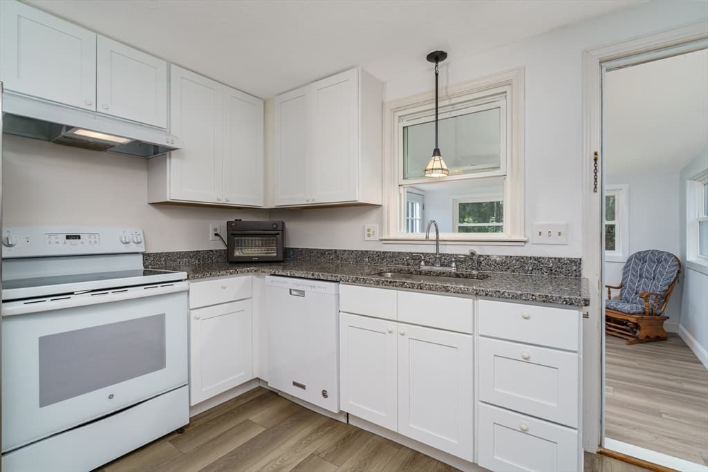 18 Ruthellen Road, Hudson MA 01749 photo 12