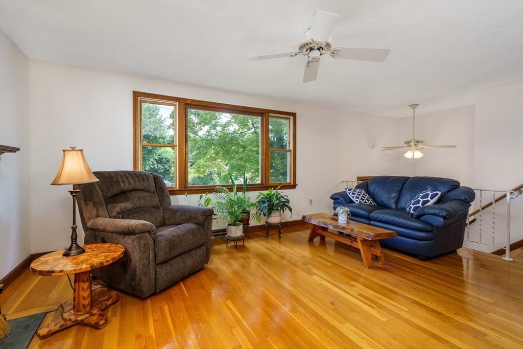 18 Ruthellen Road, Hudson MA 01749 photo 3