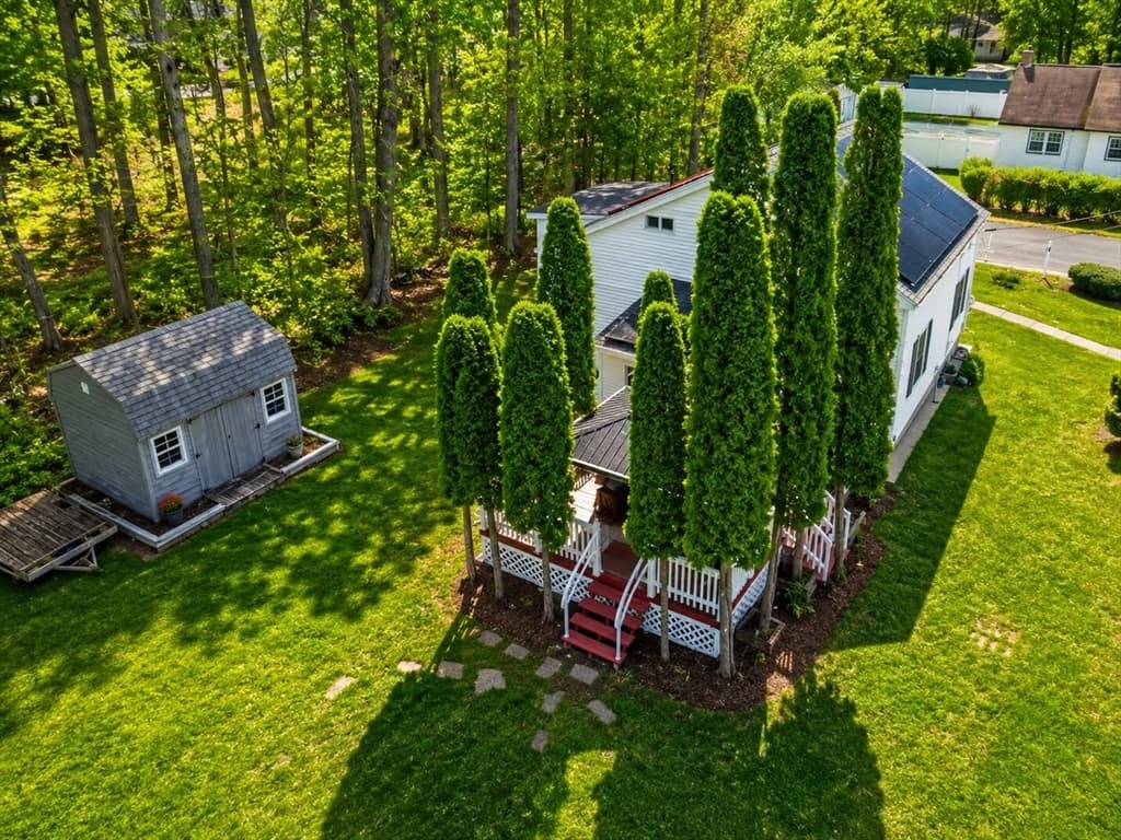 56 Kirby Ave, Lunenburg MA 01462 photo 3