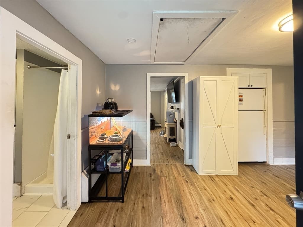 233 West St, Leominster MA 01453 photo 23
