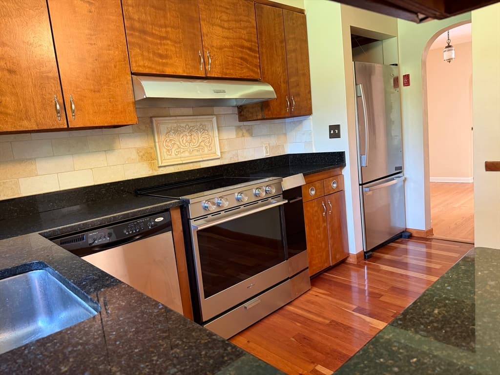 10 Shady Ln, Wilbraham MA 01095 photo 4