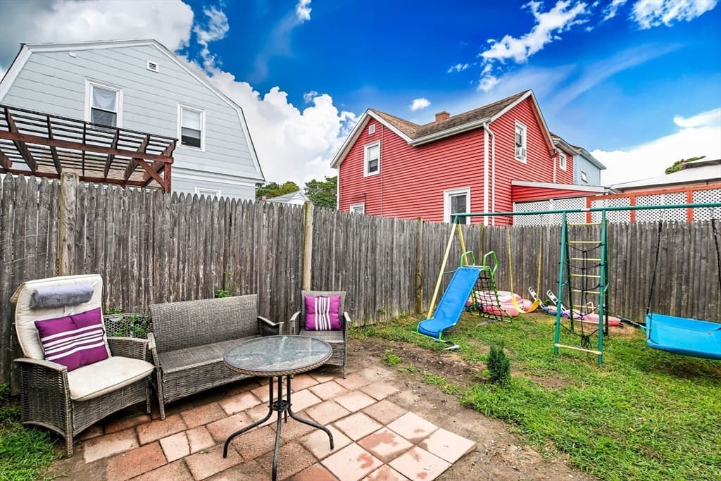 118 Parker St, New Bedford MA 02740 photo 13