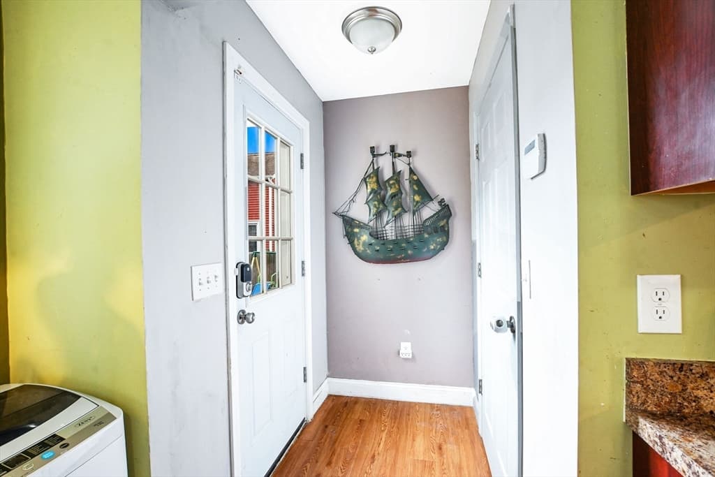 118 Parker St, New Bedford MA 02740 photo 8