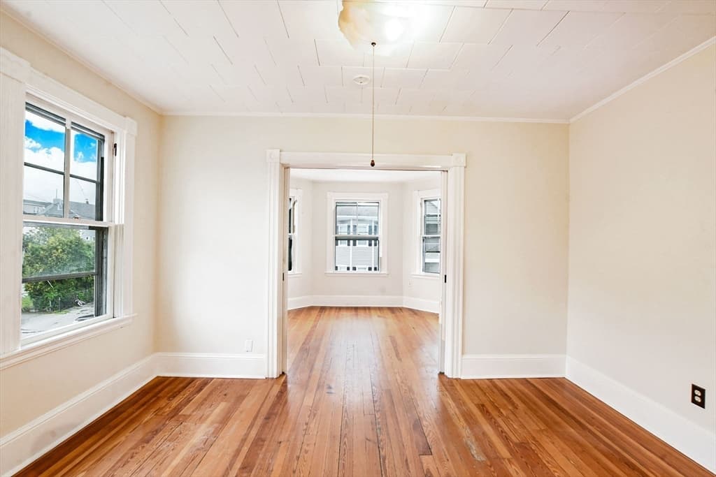 82 Eugenia St, New Bedford MA 02745 photo 12