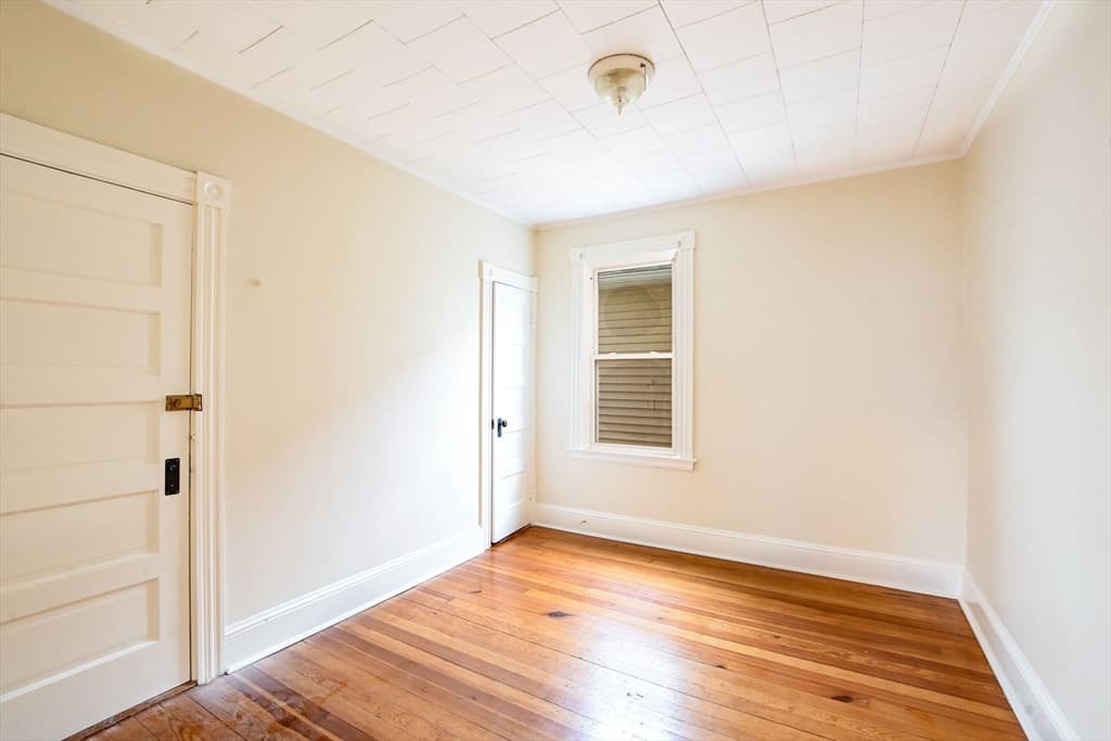 82 Eugenia St, New Bedford MA 02745 photo 15