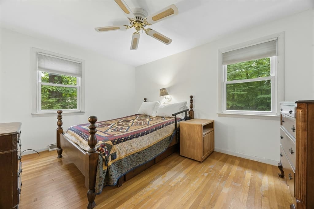 210 Chamberlain St, Holliston MA 01746 photo 14