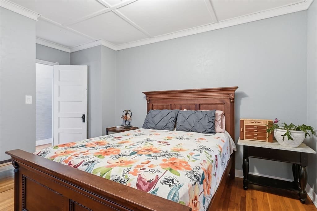 142 Cooper, Agawam MA 01001 photo 28