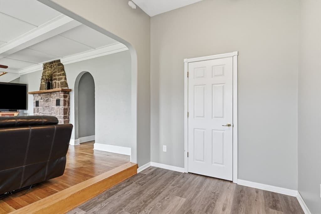142 Cooper, Agawam MA 01001 photo 4
