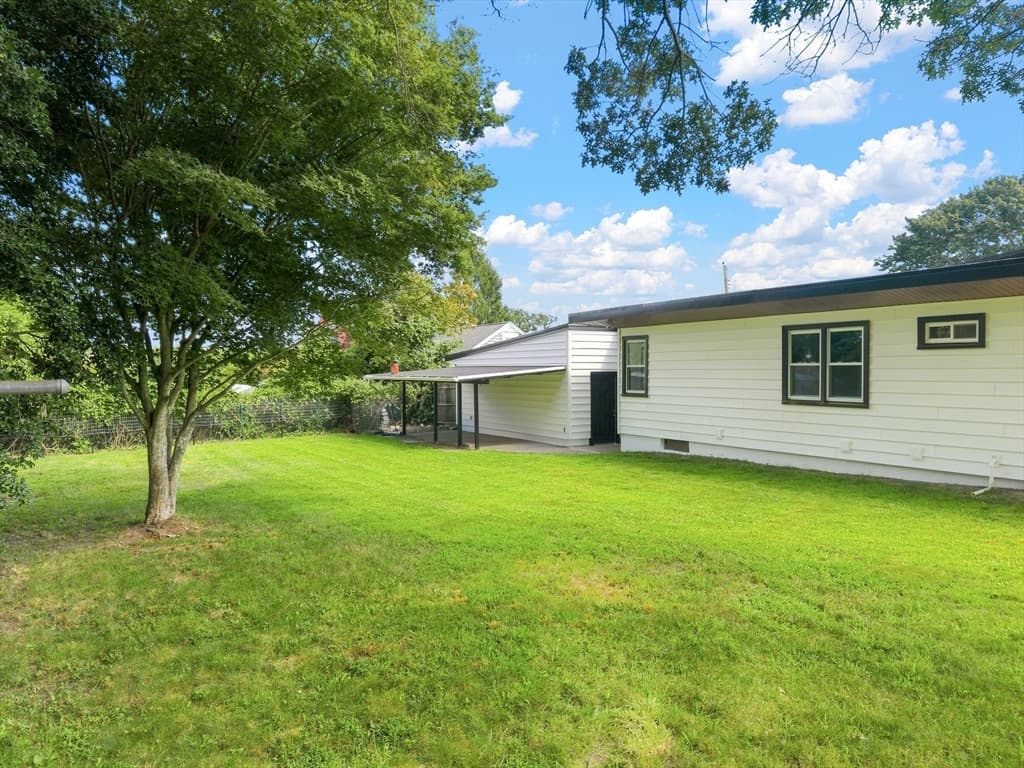 21 Hilltop Rd, Dartmouth MA 02747 photo 23
