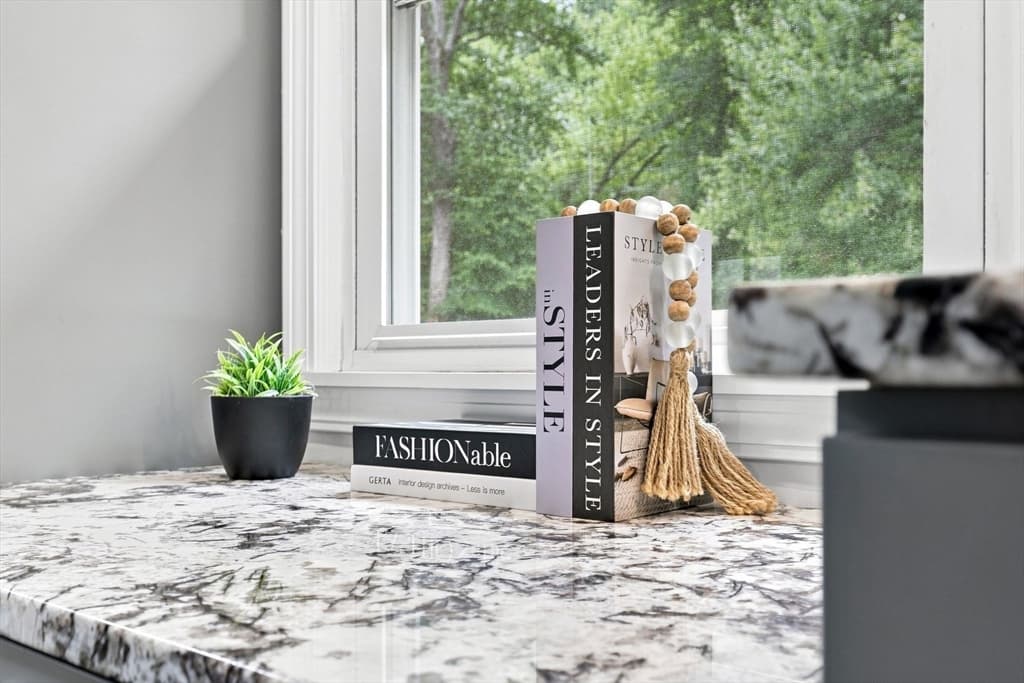 111 Florida Drive, Agawam MA 01001 photo 6