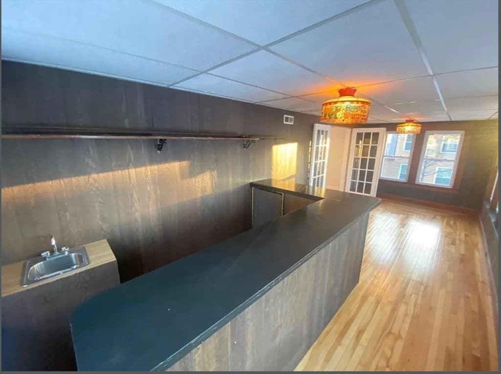 73 Southgate St, Worcester MA 01603 photo 11