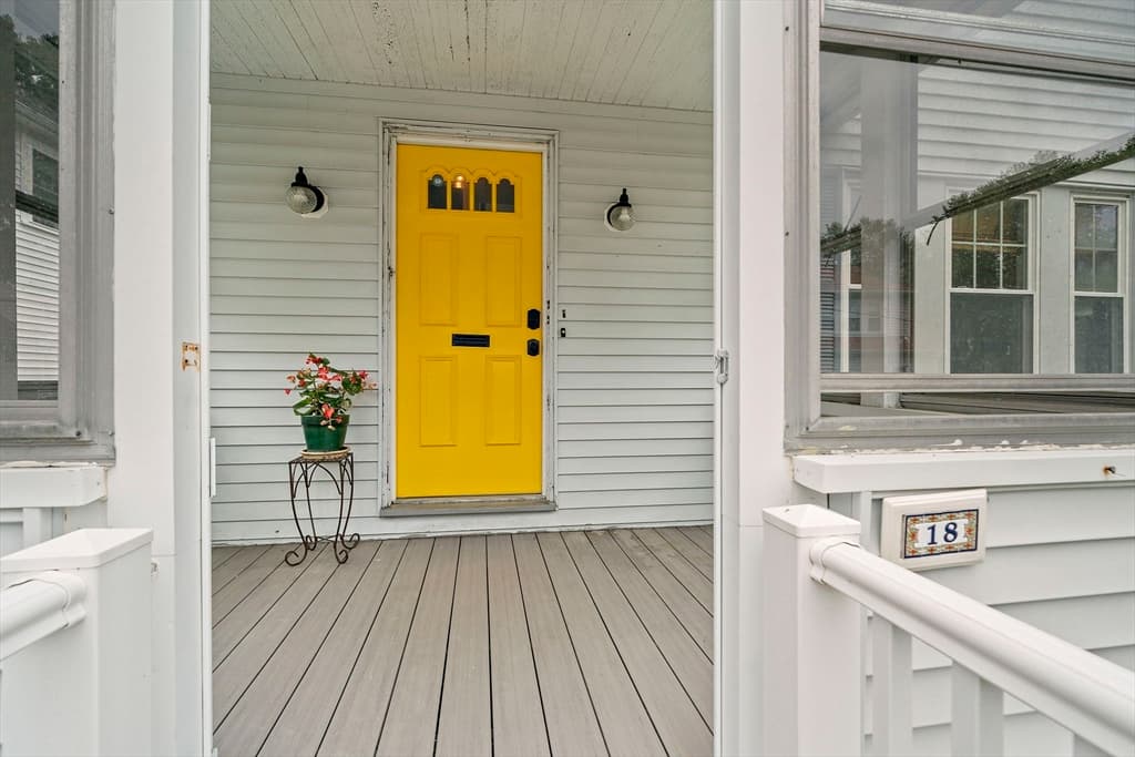 Single Family Residence at 18 Thurlow St, Boston MA 02132, Boston, photo 2 of 28
