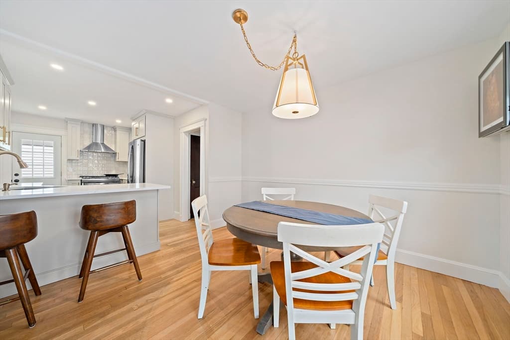 Single Family Residence at 18 Thurlow St, Boston MA 02132, Boston, photo 6 of 28