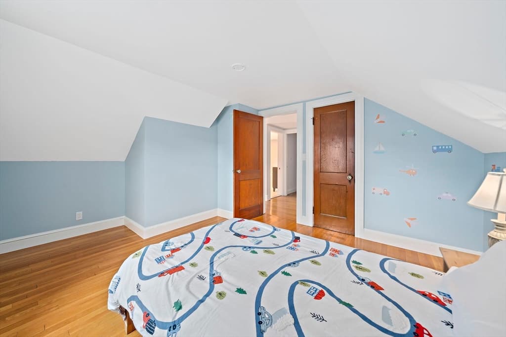 Single Family Residence at 18 Thurlow St, Boston MA 02132, Boston, photo 22 of 28