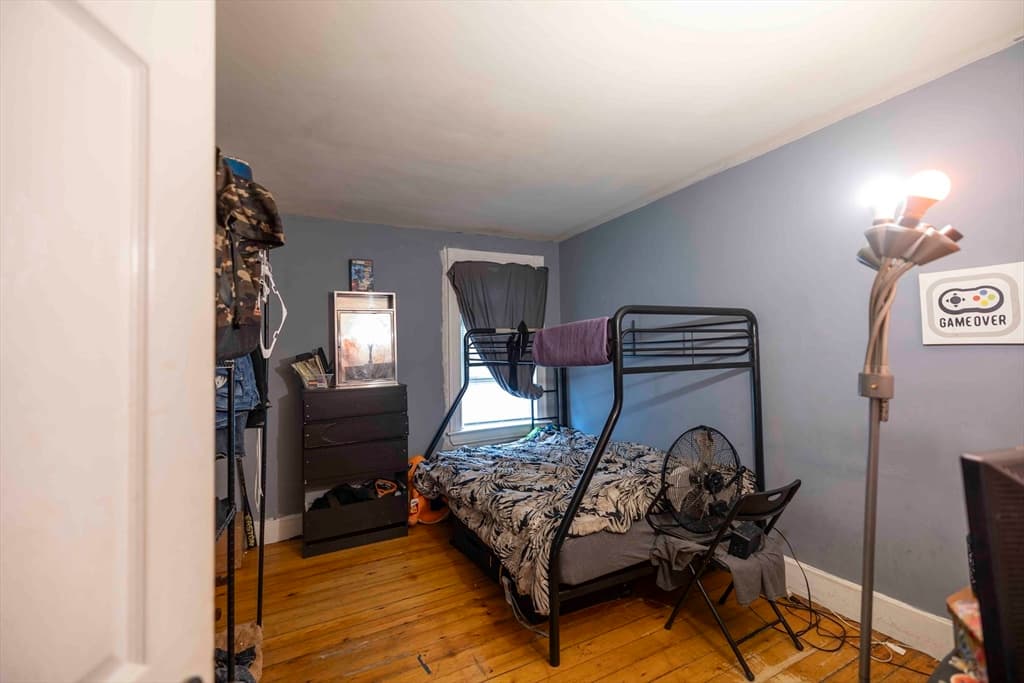 610 Bradford Ave, Fall River MA 02721 photo 21