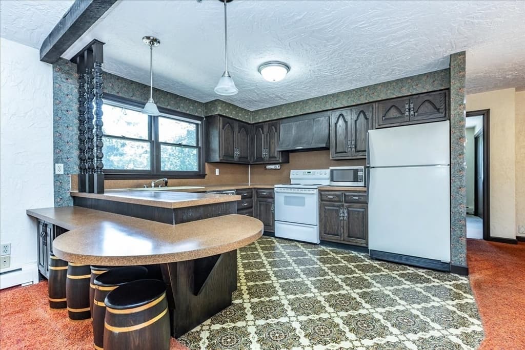 43 Ledgewood Dr, Danvers MA 01923 photo 10