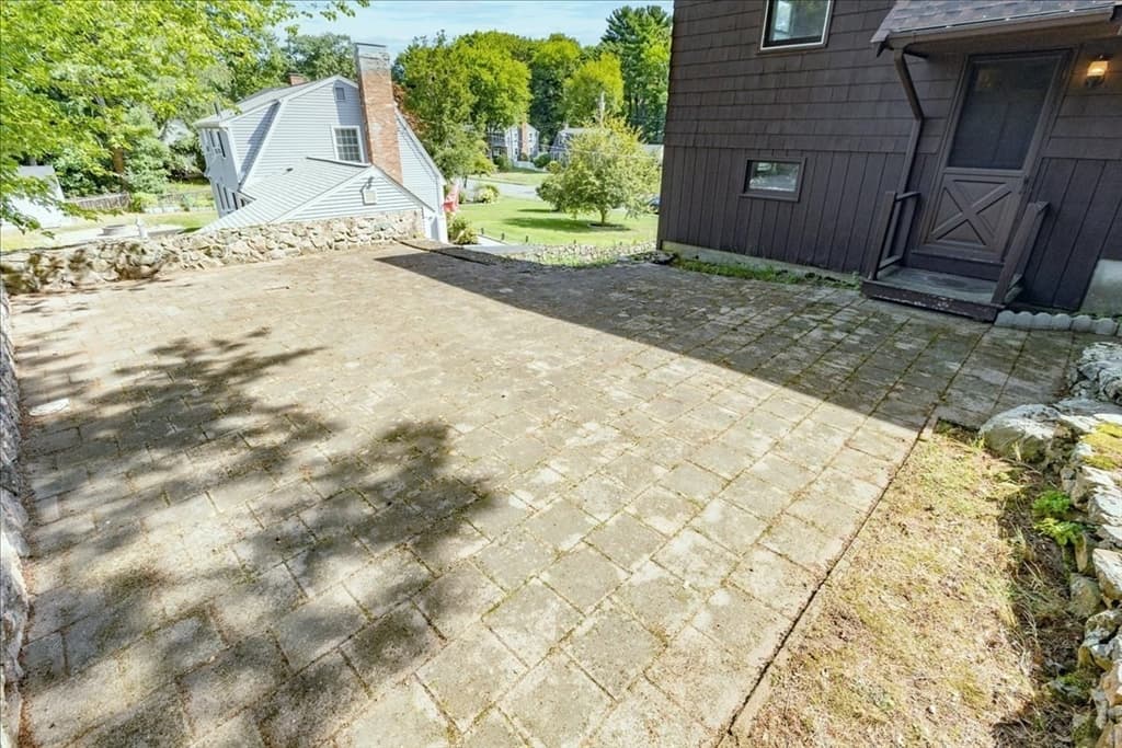 43 Ledgewood Dr, Danvers MA 01923 photo 8