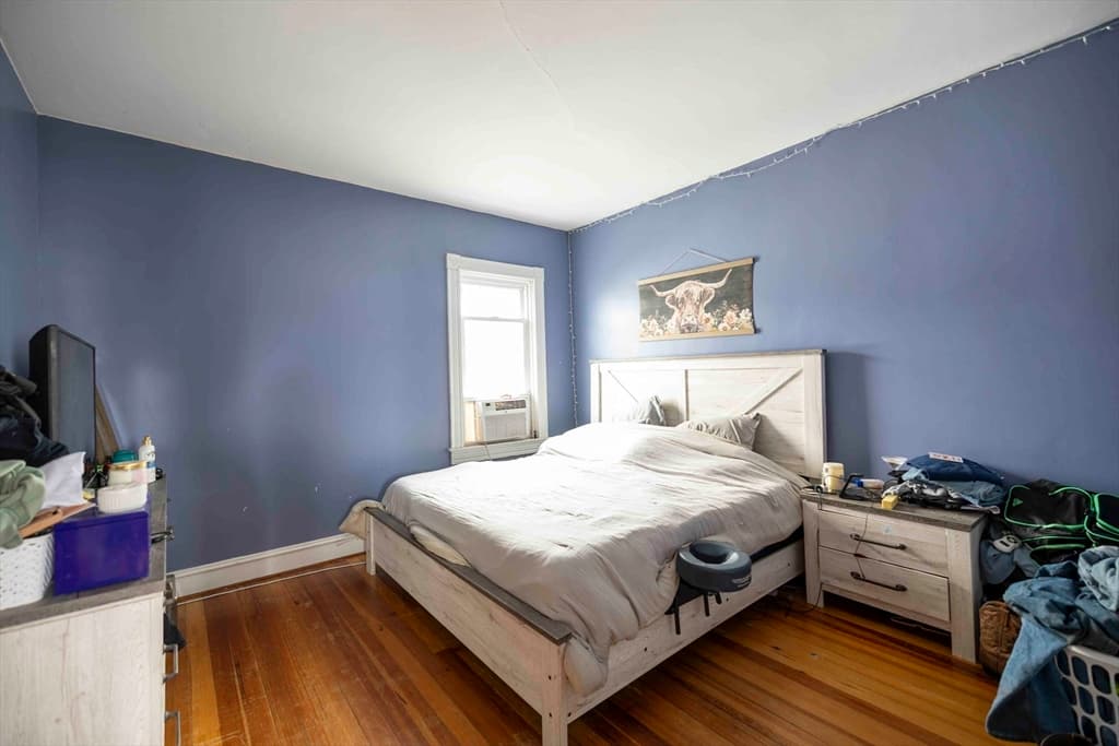 1025 Globe St, Fall River MA 02724 photo 11