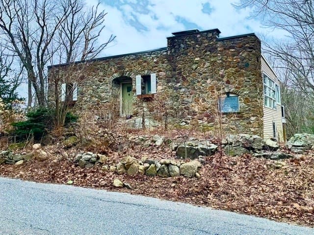 316 Hancock St., Wrentham MA 02093