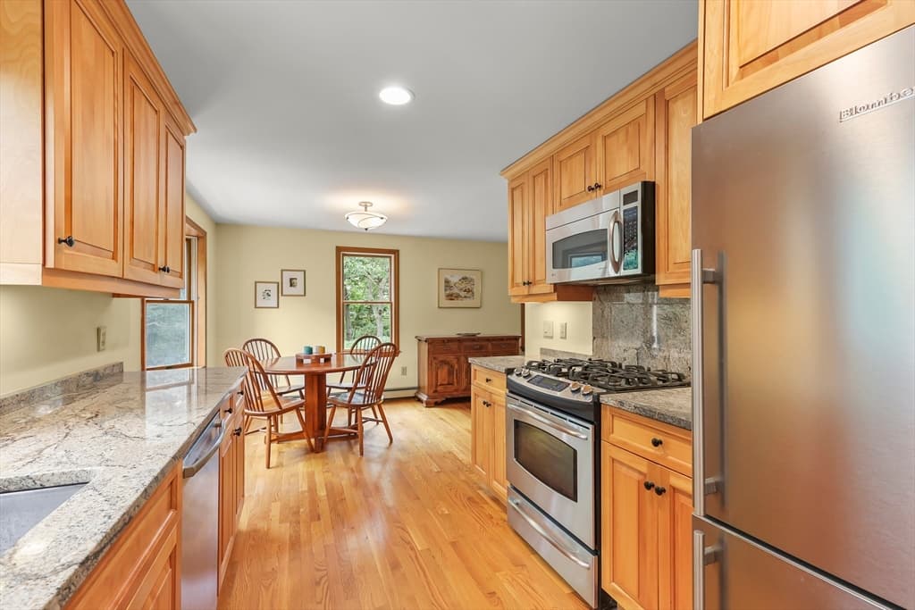 236 Blueberry Pond Dr, Brewster MA 02631 photo 5