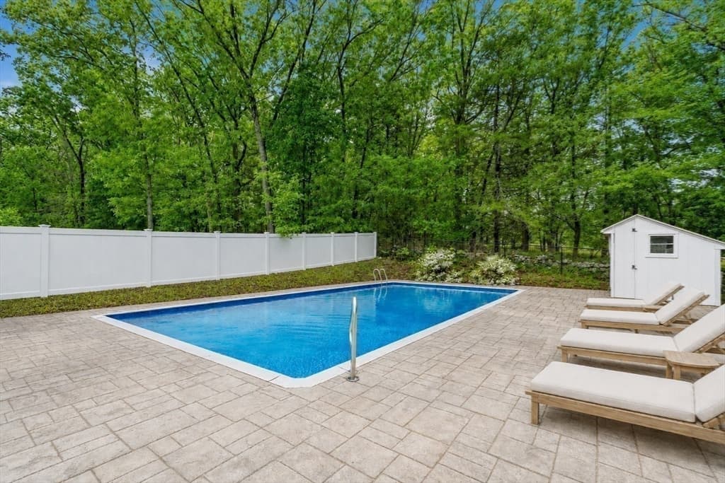 68 Gregory Rd, Holliston MA 01746 photo 22