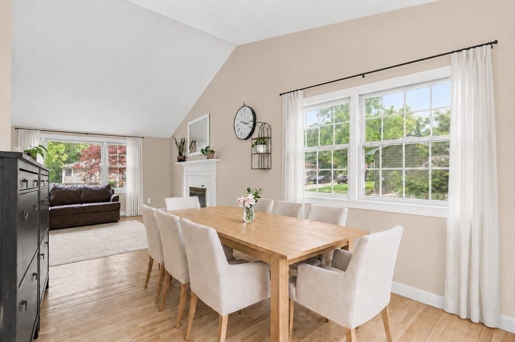 68 Gregory Rd, Holliston MA 01746 photo 4