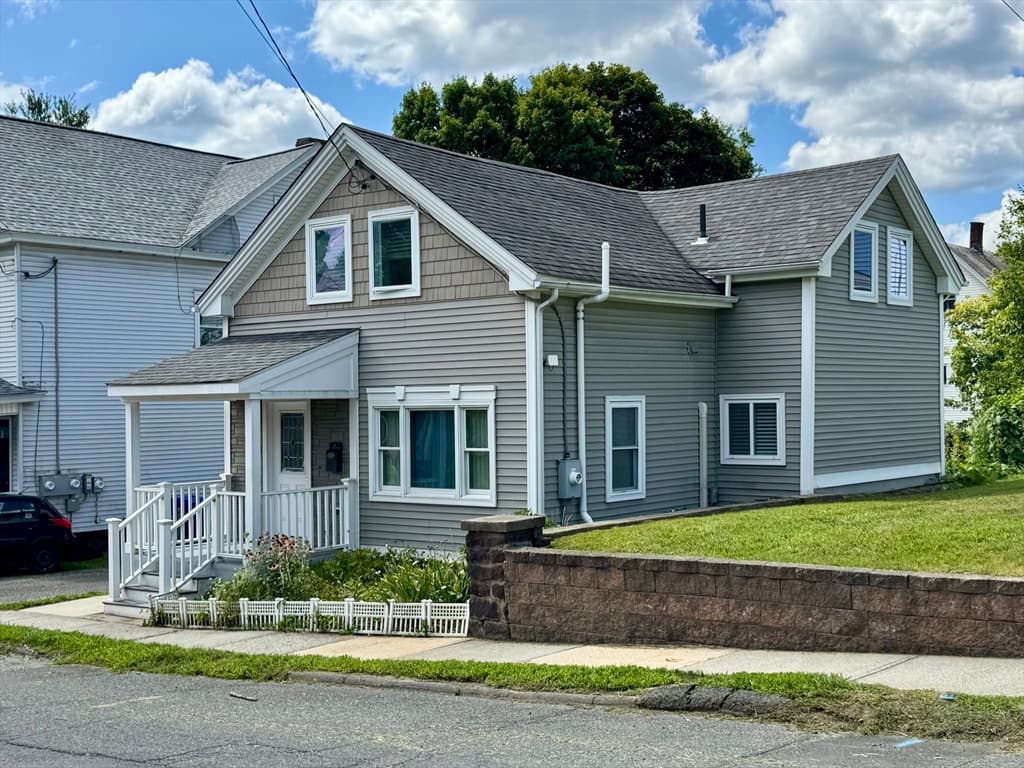 104 Davis Street, Greenfield MA 01301