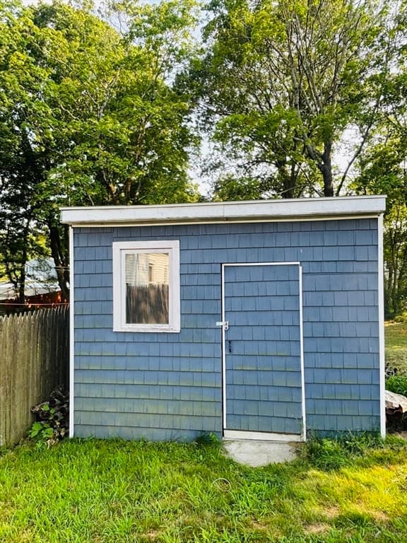 193 Perkins Ave, Brockton MA 02302 photo 6