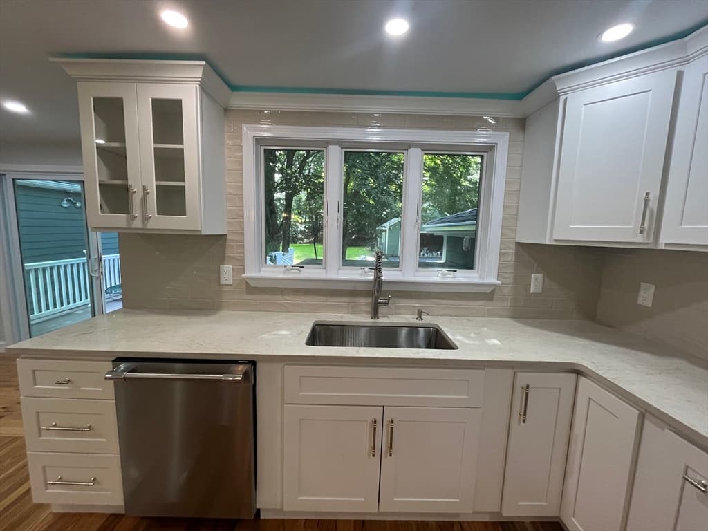 5 Carbrey Avenue, Sharon MA 02067 photo 6