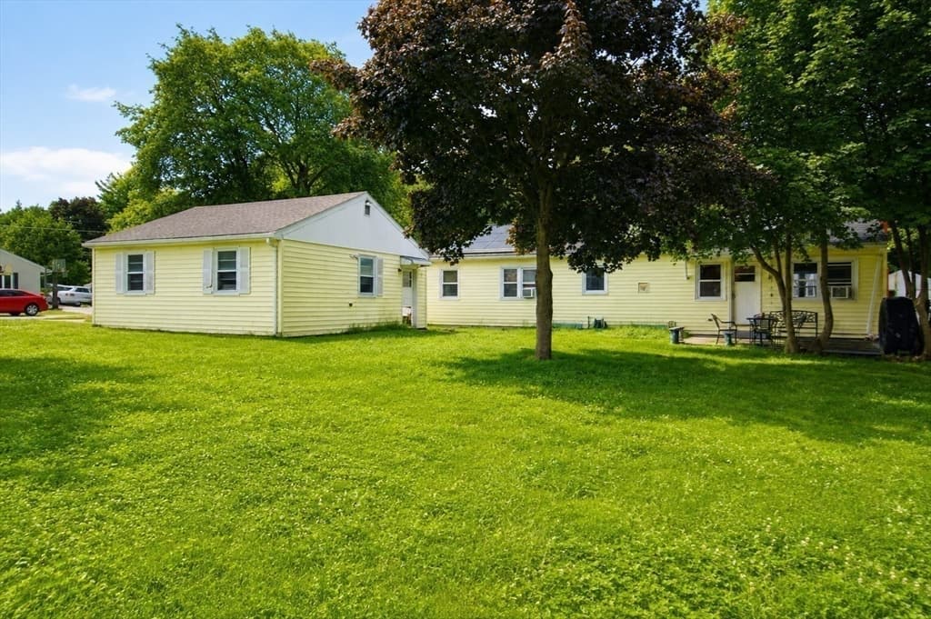 27 Feeding Hills Rd, Southwick MA 01077 photo 2
