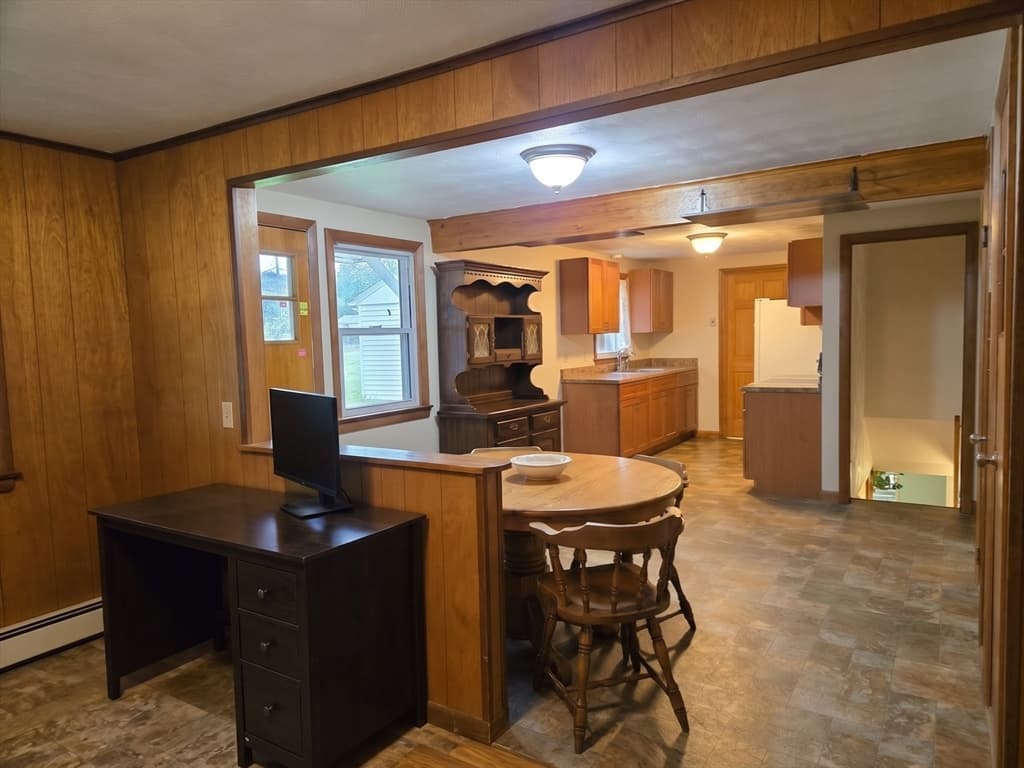 27 Feeding Hills Rd, Southwick MA 01077 photo 5