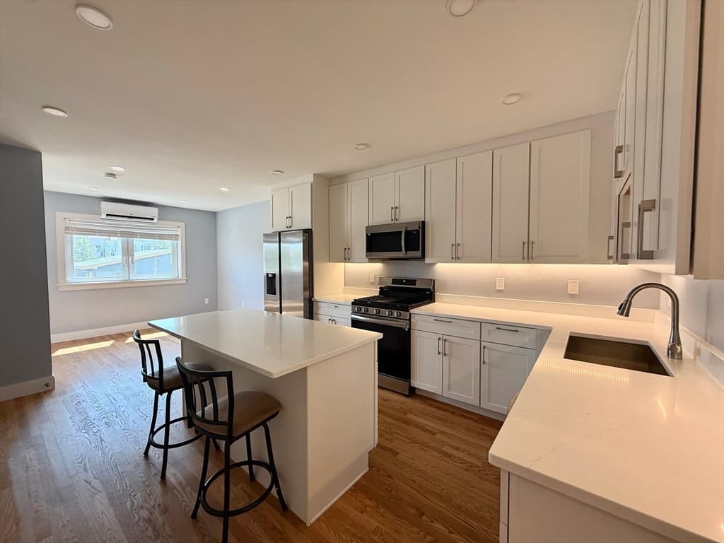 863 Saratoga St. # 3, Boston MA 02128 photo 5