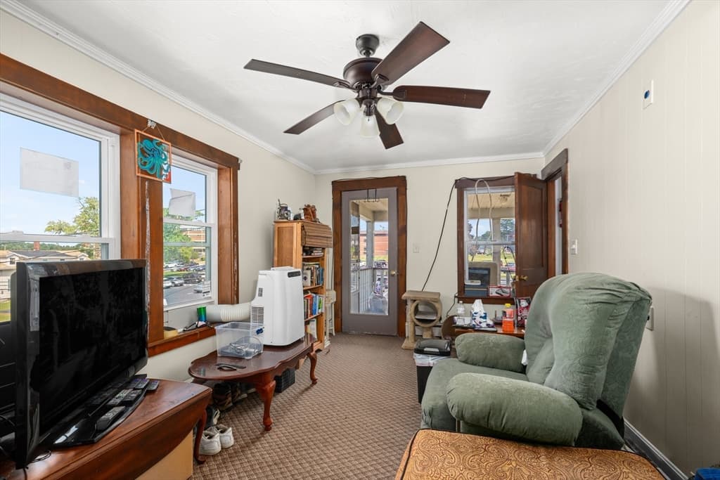 102 Sayles Street, Southbridge MA 01550 photo 20