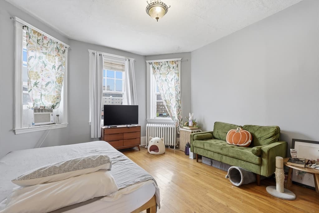 1572 Commonwealth Ave # 6, Boston MA 02135 photo 13
