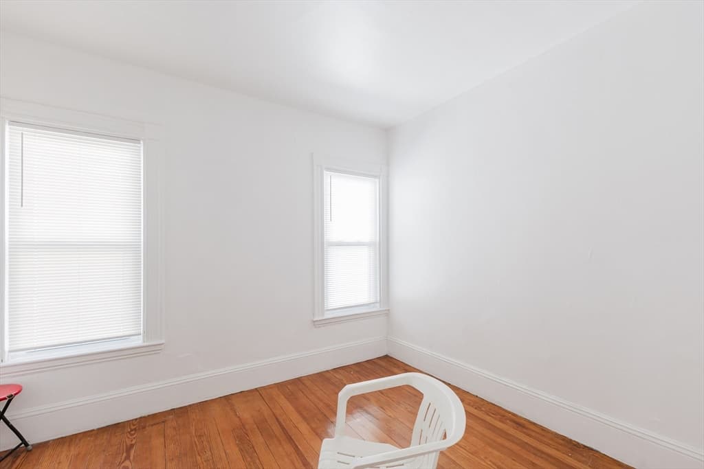 3 Family - 3 Units Up/Down at 15 Mclellan St, Boston MA 02121, Boston, photo 12 of 42