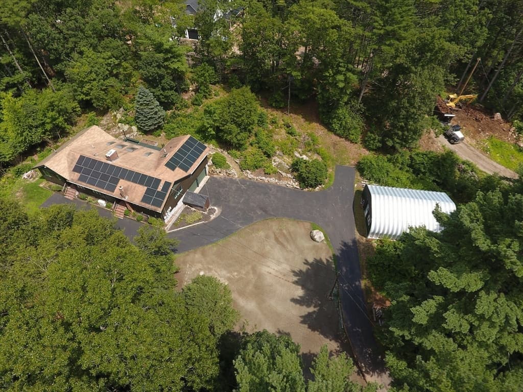Single Family Residence at 131 Wampum St, Wrentham MA 02093, Wrentham, photo 10 of 40