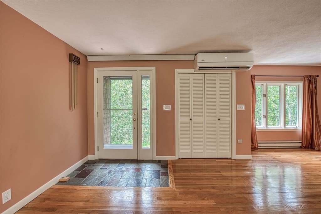 Single Family Residence at 131 Wampum St, Wrentham MA 02093, Wrentham, photo 14 of 40
