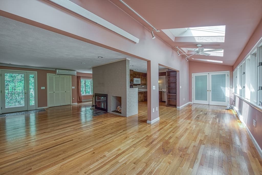 Single Family Residence at 131 Wampum St, Wrentham MA 02093, Wrentham, photo 11 of 40