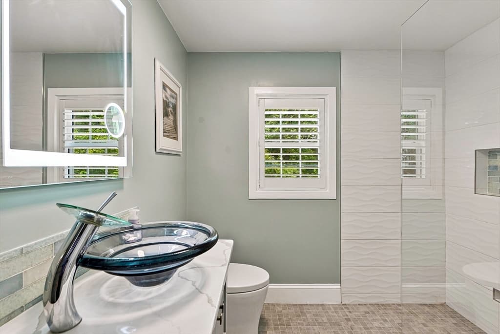 Single Family Residence at 8 Mellen St, Hopedale MA 01747, Hopedale, photo 27 of 41