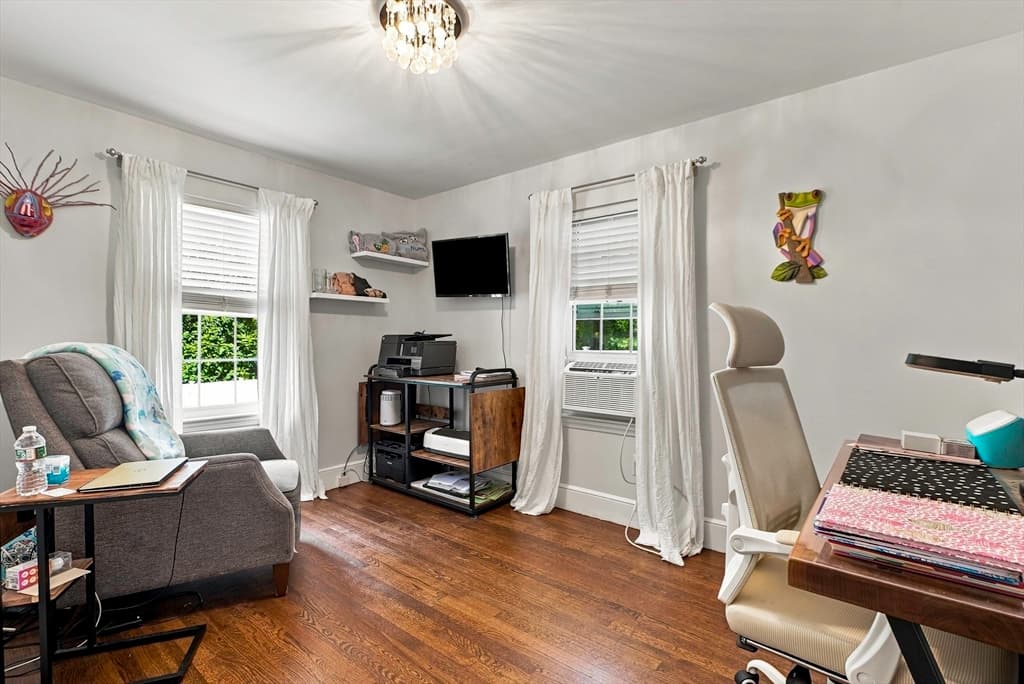 Single Family Residence at 8 Mellen St, Hopedale MA 01747, Hopedale, photo 24 of 41