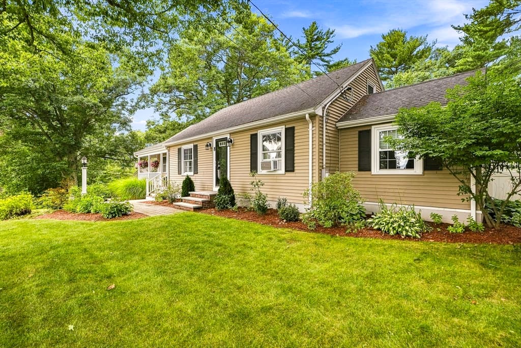 Single Family Residence at 8 Mellen St, Hopedale MA 01747, Hopedale, photo 41 of 41