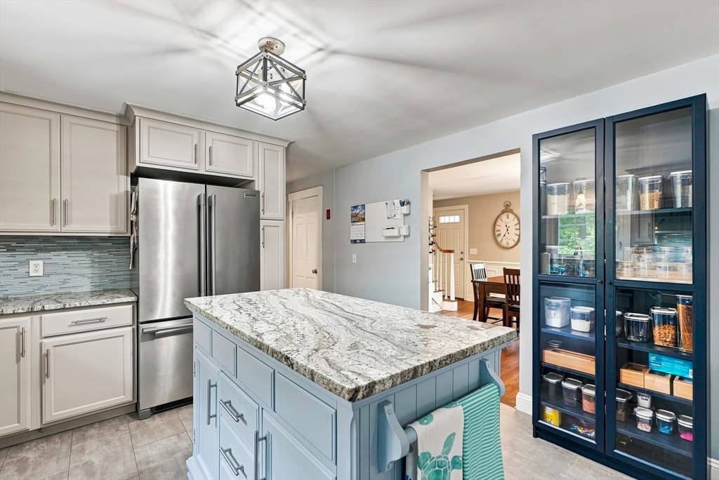 Single Family Residence at 8 Mellen St, Hopedale MA 01747, Hopedale, photo 15 of 41