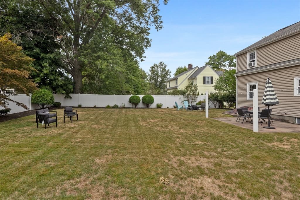 Single Family Residence at 18 Beaver St, Waltham MA 02453, Waltham, photo 6 of 23