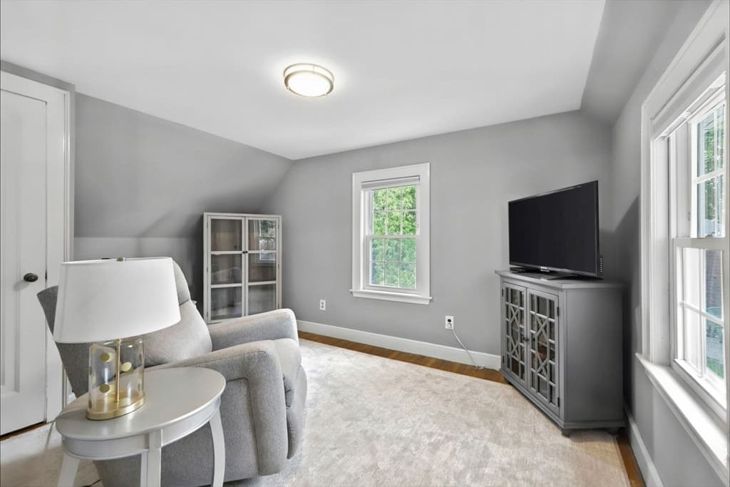 Single Family Residence at 18 Beaver St, Waltham MA 02453, Waltham, photo 19 of 23