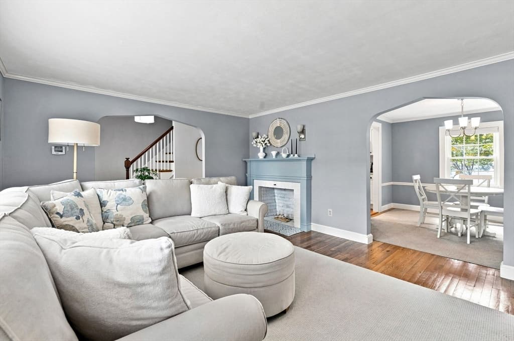 Single Family Residence at 18 Beaver St, Waltham MA 02453, Waltham, photo 8 of 23
