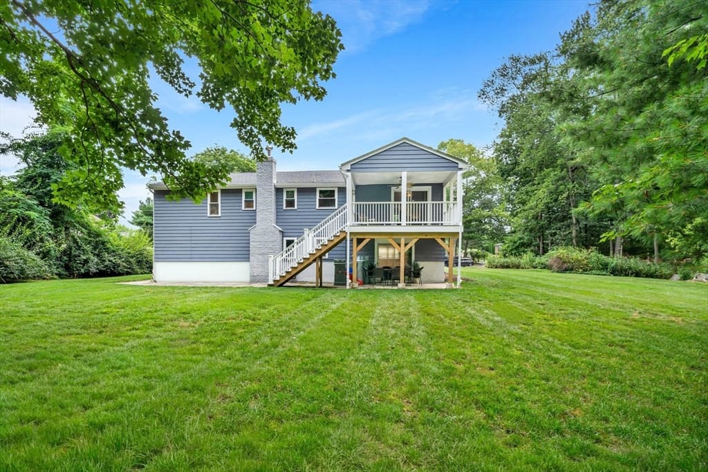 Single Family Residence at 8 Willowdale Dr, Lynnfield MA 01940, Lynnfield, photo 37 of 42