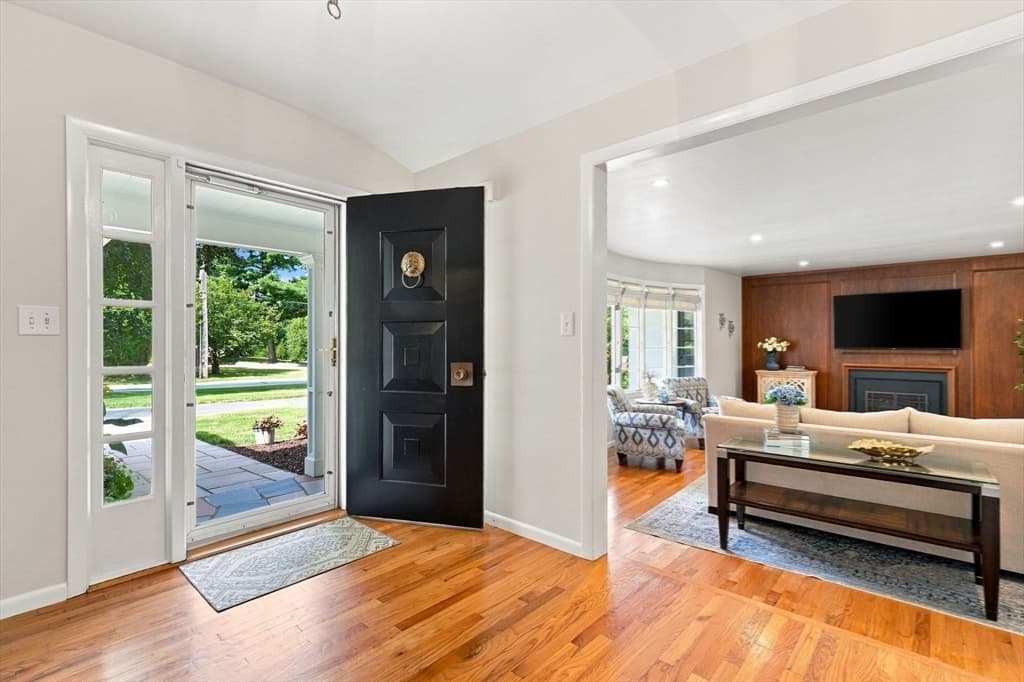 Single Family Residence at 131 Prynnwood Rd, Longmeadow MA 01106, Longmeadow, photo 14 of 42