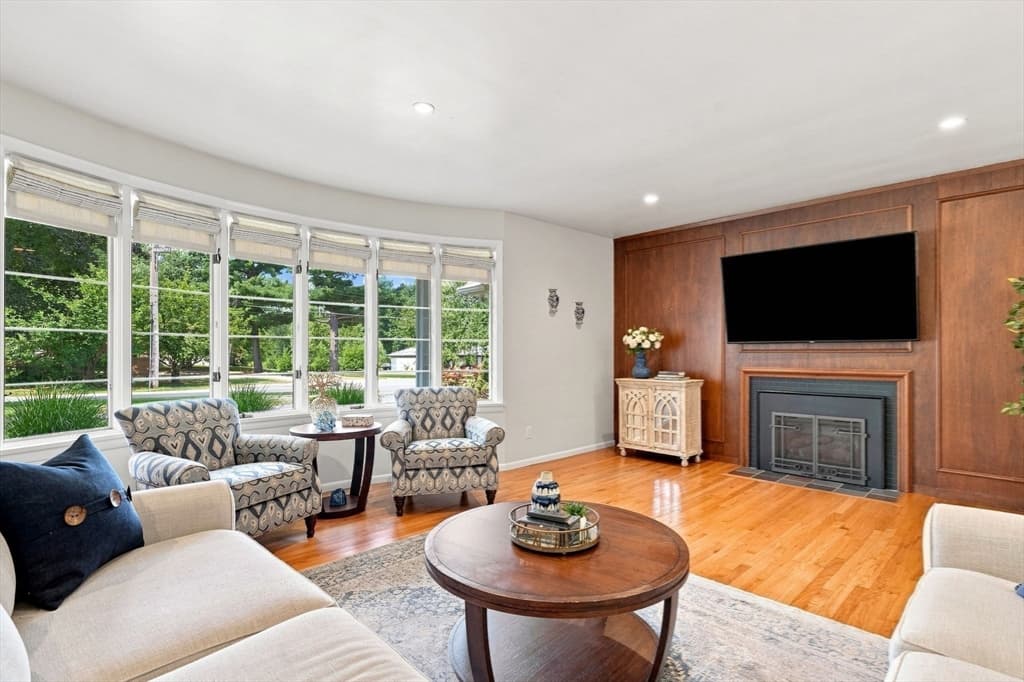 Single Family Residence at 131 Prynnwood Rd, Longmeadow MA 01106, Longmeadow, photo 18 of 42